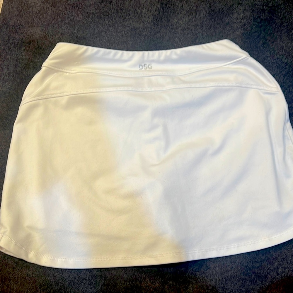 DSG white athletic skirt.